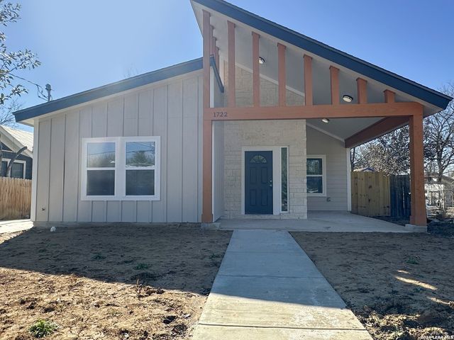 1722 N Center St, San Antonio, TX 78202