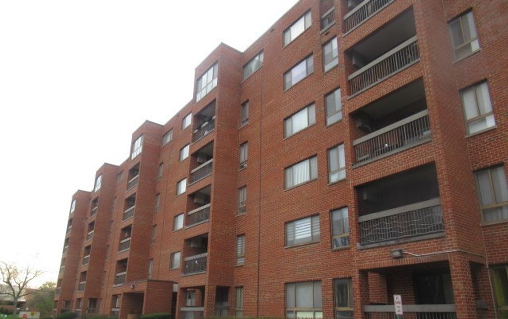 Image 1 of property listing at 701 Forum Square 607, Glenview, IL 60025