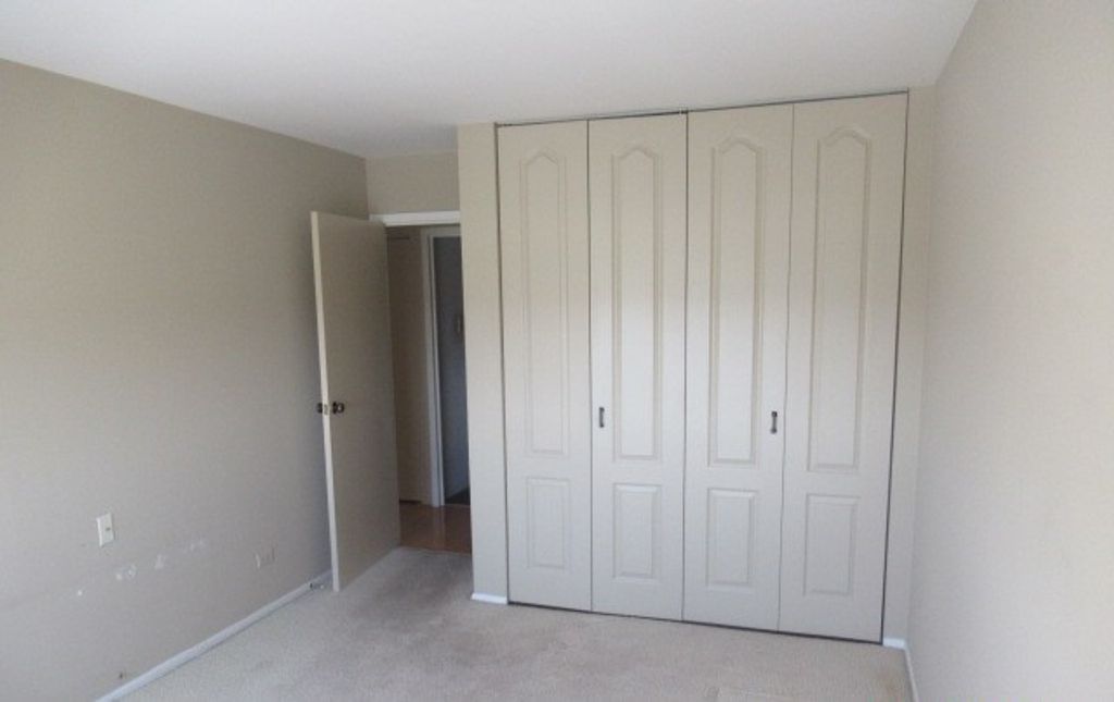 Image 10 of property listing at 701 Forum Square 607, Glenview, IL 60025