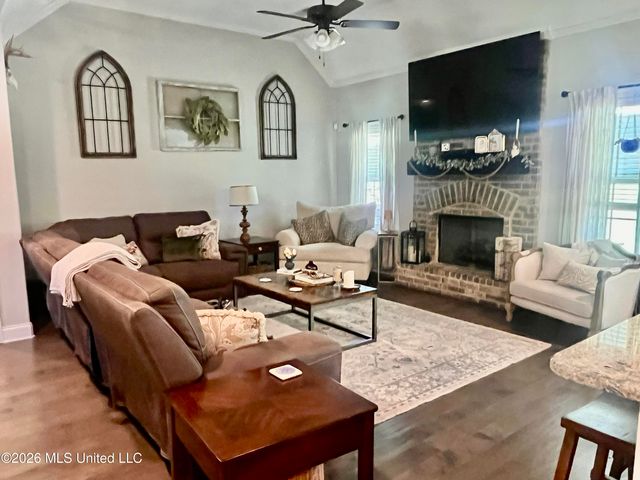 1593 Johnston Road, Hernando, MS 38632