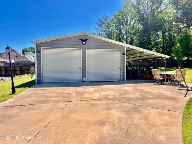 1593 Johnston Road, Hernando, MS 38632