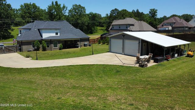 1593 Johnston Road, Hernando, MS 38632