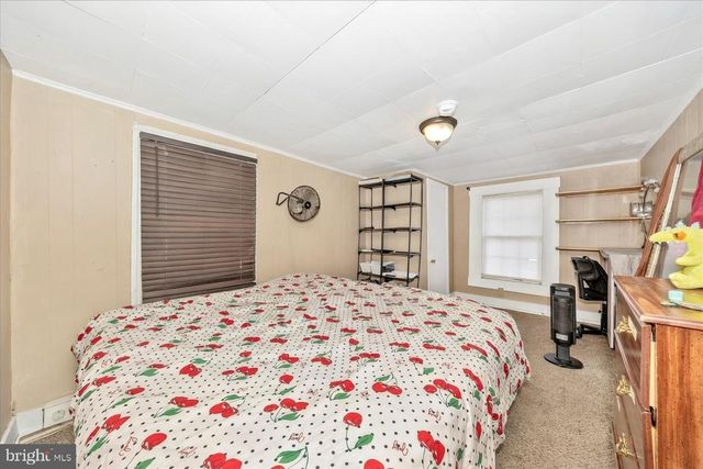 308 S RALEIGH ST, Martinsburg, WV 25401