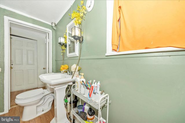 308 S RALEIGH ST, Martinsburg, WV 25401