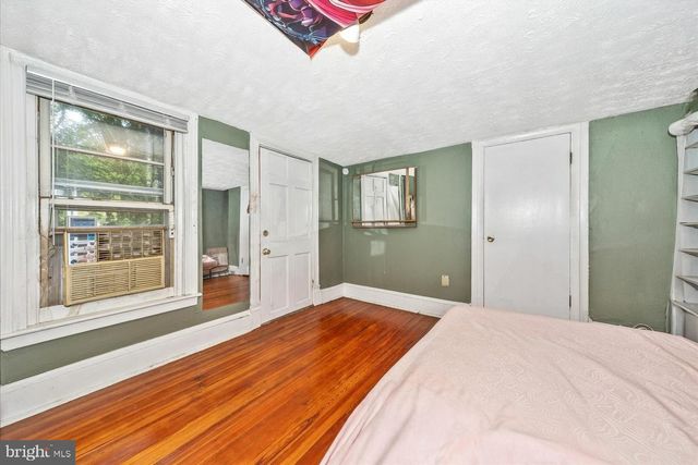 308 S RALEIGH ST, Martinsburg, WV 25401