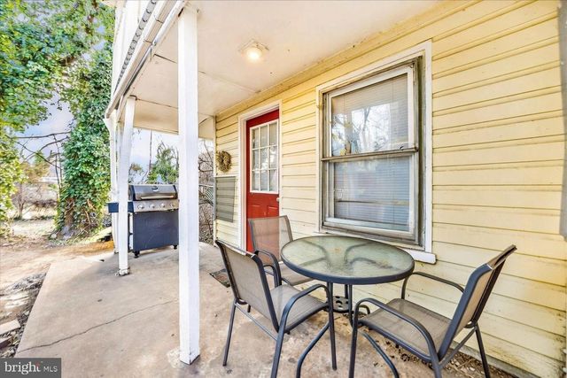 308 S RALEIGH ST, Martinsburg, WV 25401