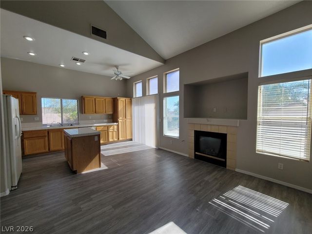 80 Tanglewood Drive, Henderson, NV 89012