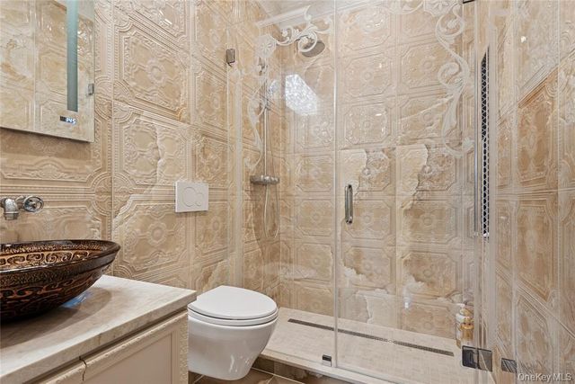 1190 Harbor Road, Hewlett Harbor, NY 11557