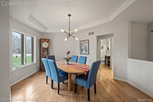 3510 Sutton Lane, Commerce Charter Township, MI 48390