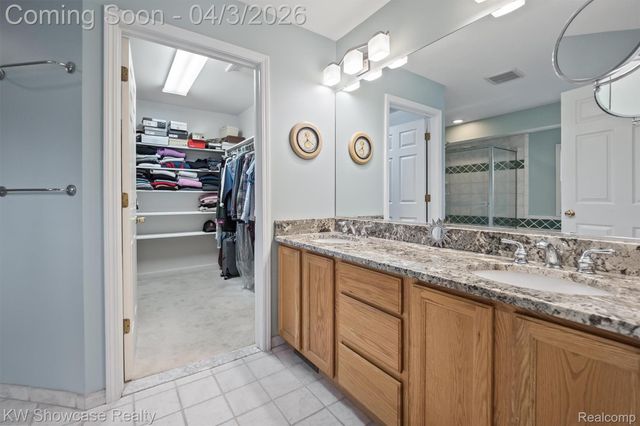 3510 Sutton Lane, Commerce Charter Township, MI 48390