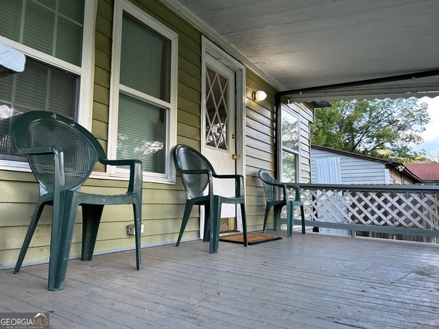 4 Skyland Drive W, Locust Grove, GA 30248