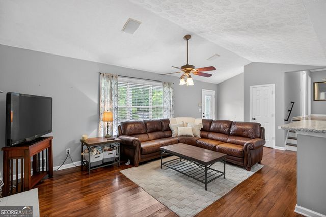 141 King Charles Road, Dallas, GA 30157