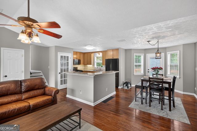 141 King Charles Road, Dallas, GA 30157