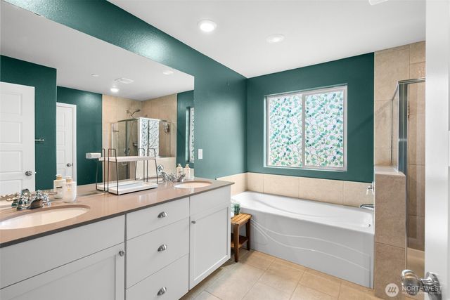 930 Timberline Avenue, Bremerton, WA 98312