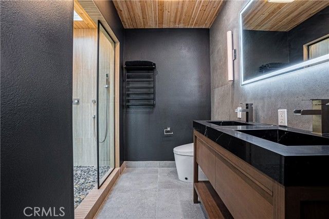 1906 Grant Avenue E, Redondo Beach, CA 90278