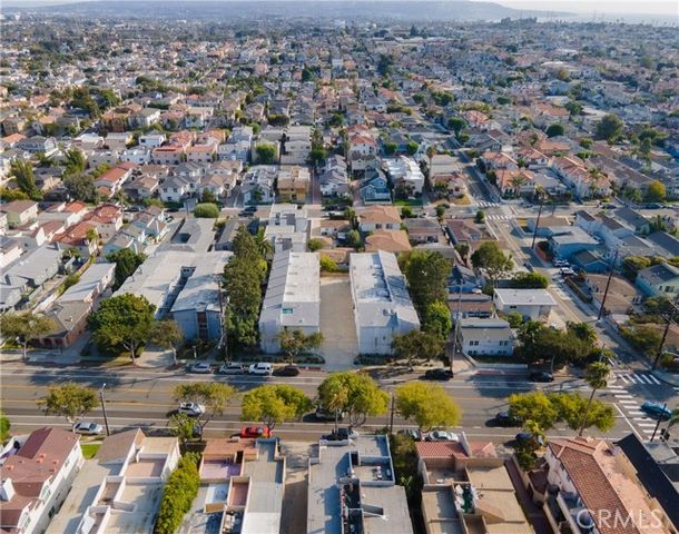 1906 Grant Avenue E, Redondo Beach, CA 90278
