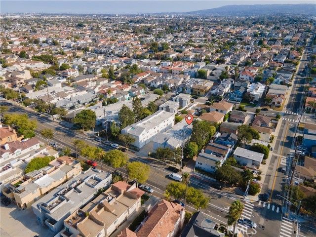 1906 Grant Avenue E, Redondo Beach, CA 90278