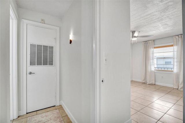 5221 BAYSHORE BOULEVARD 51, Tampa, FL 33611