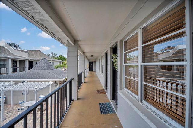 5221 BAYSHORE BOULEVARD 51, Tampa, FL 33611