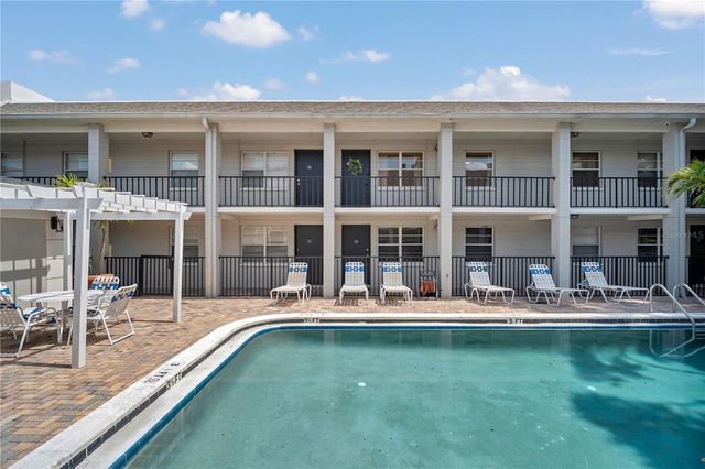 5221 BAYSHORE BOULEVARD 51, Tampa, FL 33611