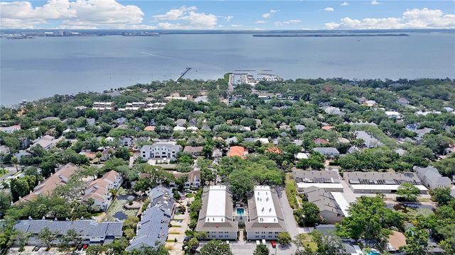 5221 BAYSHORE BOULEVARD 51, Tampa, FL 33611