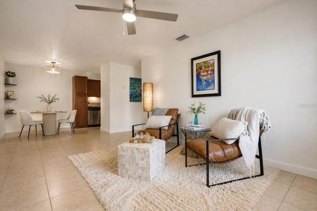 5221 BAYSHORE BOULEVARD 51, Tampa, FL 33611