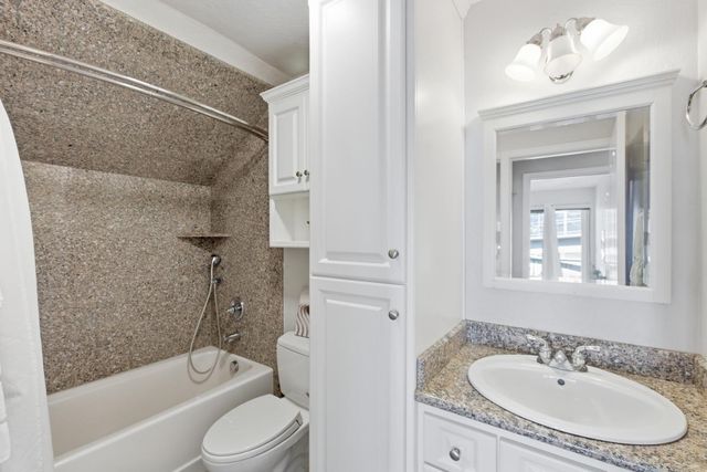 2570 Downing Avenue, Campbell, CA 95128