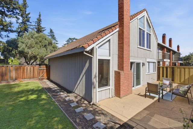 2570 Downing Avenue, Campbell, CA 95128