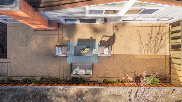 2570 Downing Avenue, Campbell, CA 95128