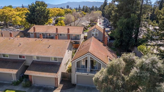 2570 Downing Avenue, Campbell, CA 95128