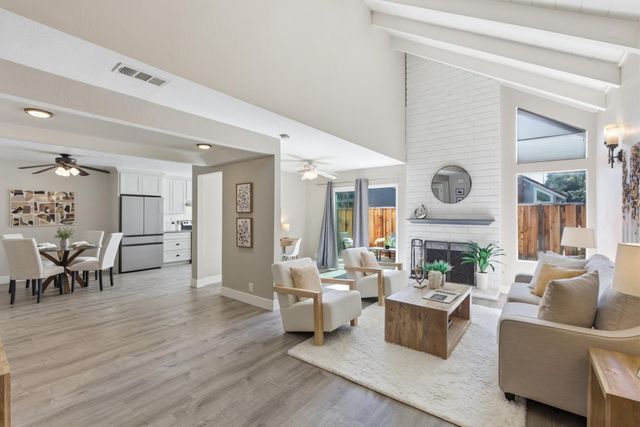 2570 Downing Avenue, Campbell, CA 95128