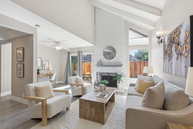 2570 Downing Avenue, Campbell, CA 95128