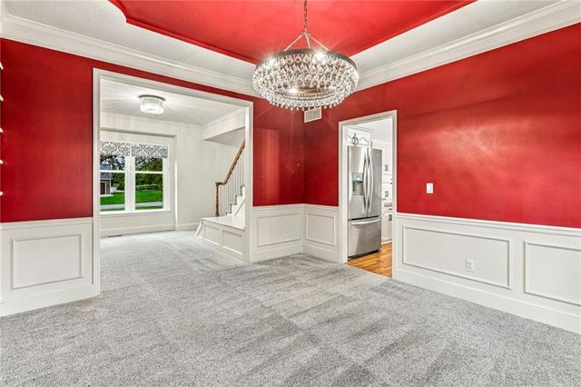 18437 Lamar Avenue, Stilwell, KS 66085