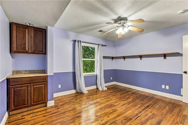 18437 Lamar Avenue, Stilwell, KS 66085