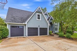 18437 Lamar Avenue, Stilwell, KS 66085