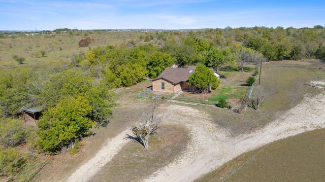 130 Meyers RD, Buda, TX 78610