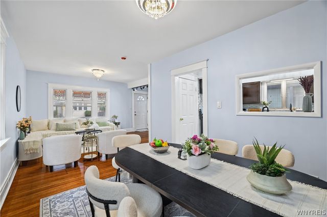 61 Roosevelt Avenue, Buffalo, NY 14215