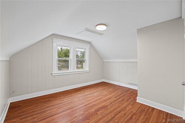 61 Roosevelt Avenue, Buffalo, NY 14215
