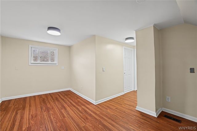 61 Roosevelt Avenue, Buffalo, NY 14215