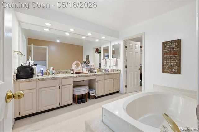 39656 Village Run Drive, Northville, MI 48168