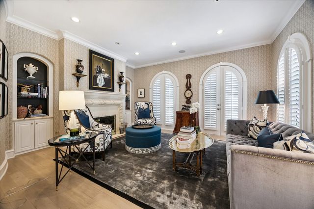 3 Exbury Way, Houston, TX 77056