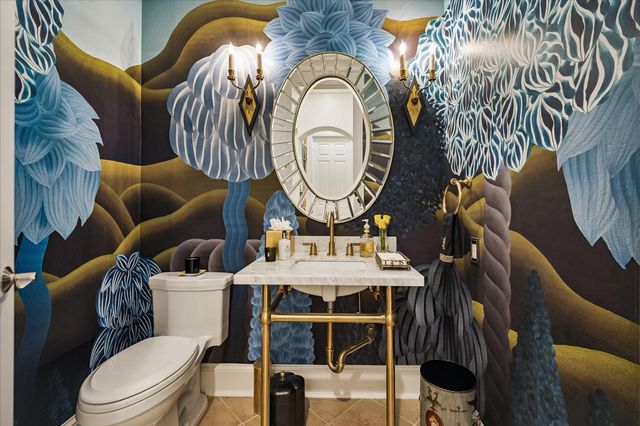 3 Exbury Way, Houston, TX 77056