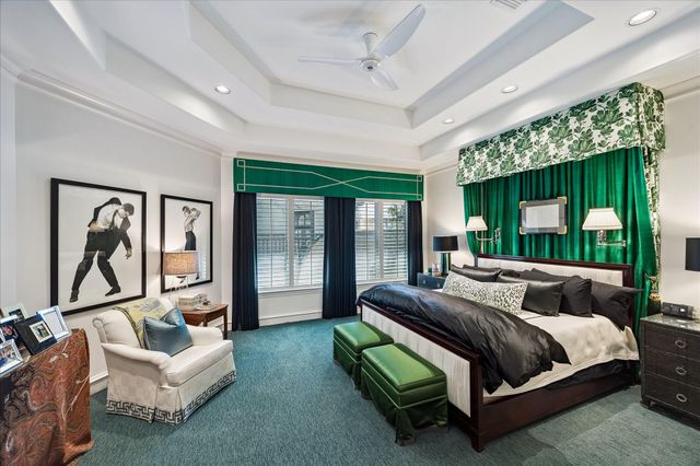 3 Exbury Way, Houston, TX 77056