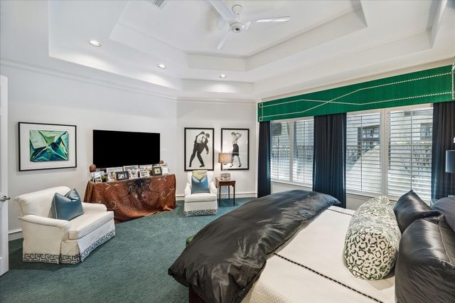 3 Exbury Way, Houston, TX 77056