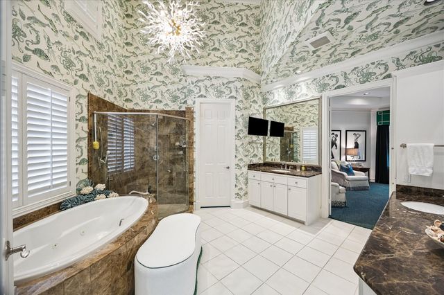 3 Exbury Way, Houston, TX 77056