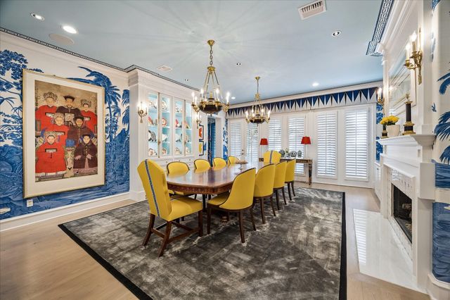 3 Exbury Way, Houston, TX 77056