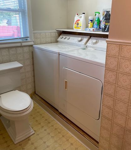 1205 Fulton Avenue, Winthrop Harbor, IL 60096