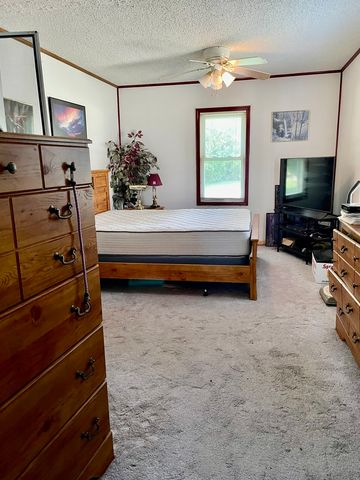 1205 Fulton Avenue, Winthrop Harbor, IL 60096