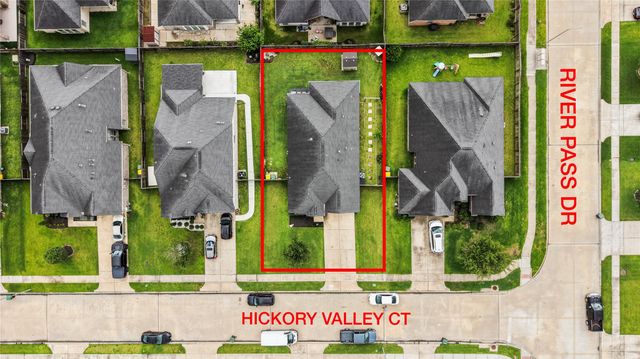 2109 Hickory Valley Court, Pearland, TX 77581