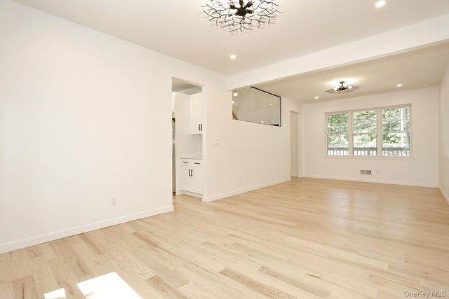 344 N Ohioville Road, New Paltz, NY 12561